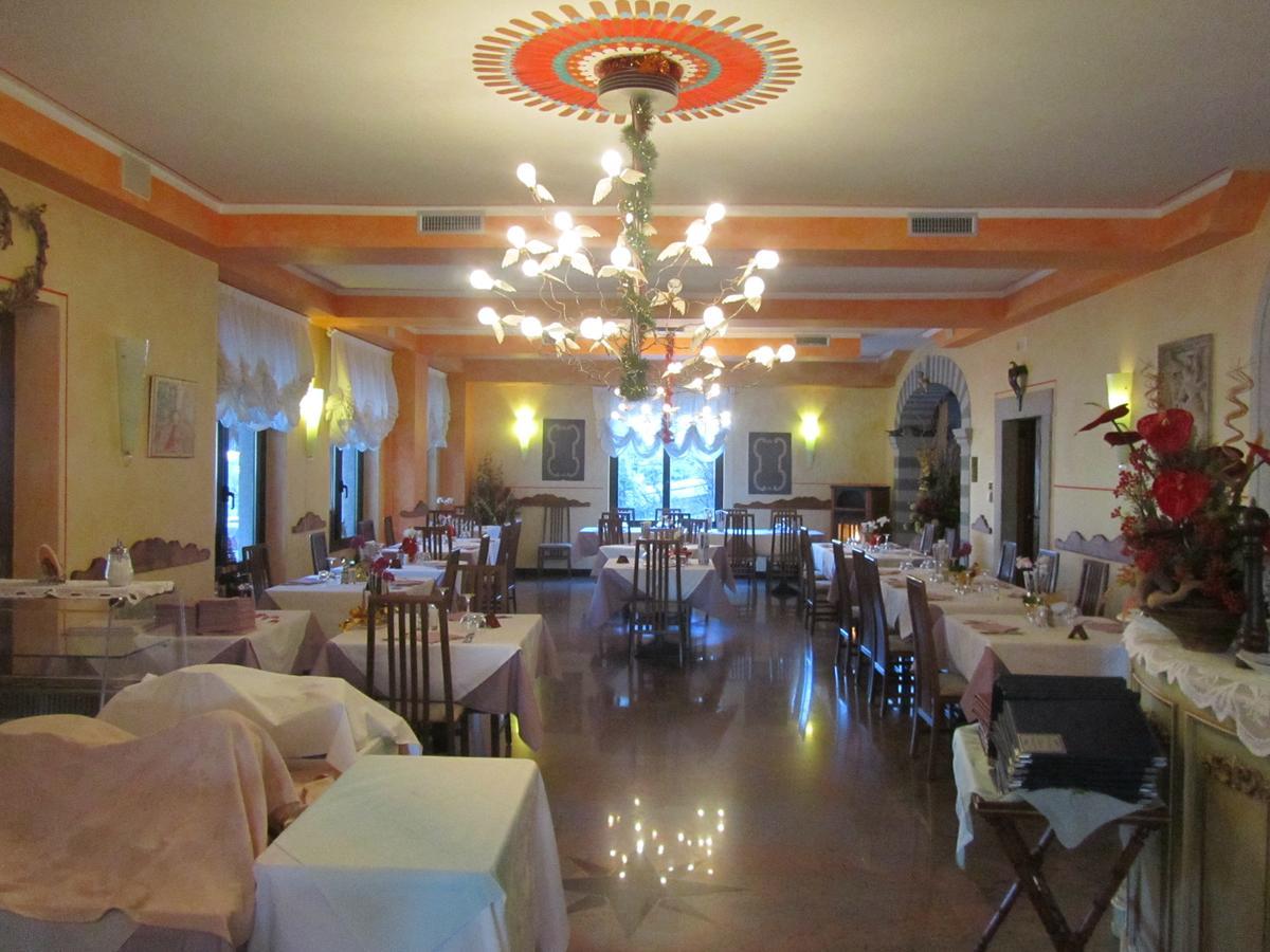 Albergo Ristorante Conca Azzurra Colico Exterior foto